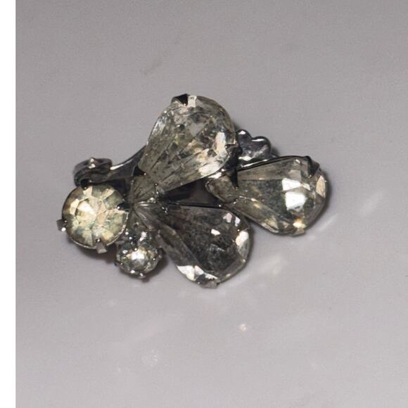 VTG Weiss ONE Clip On Rhinestone‎ Earring Silver Tone - Picture 6 of 7